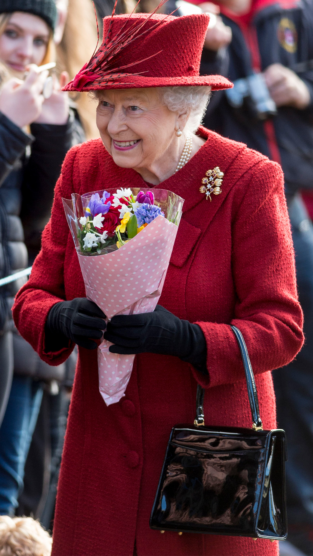 Adnfashionista La Reina Isabel Ii E Online Latino Mx